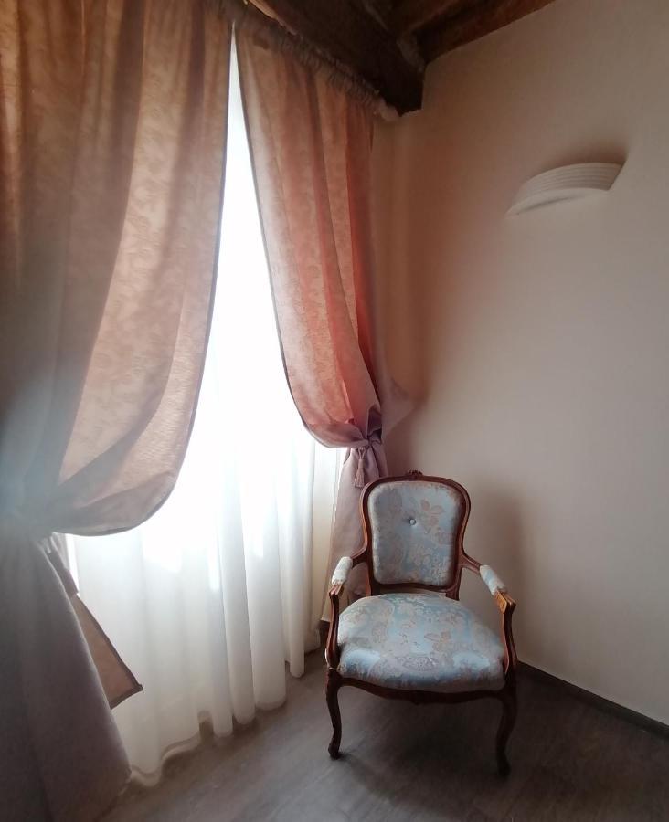 Couette-café La Bella Lucques